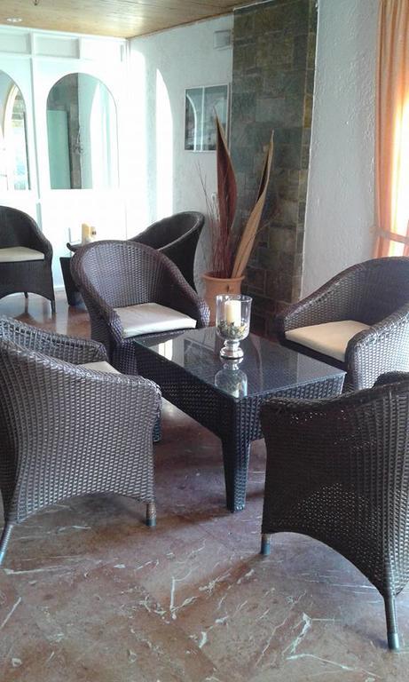 Nikos Hotel มาเลีย ภายนอก รูปภาพ